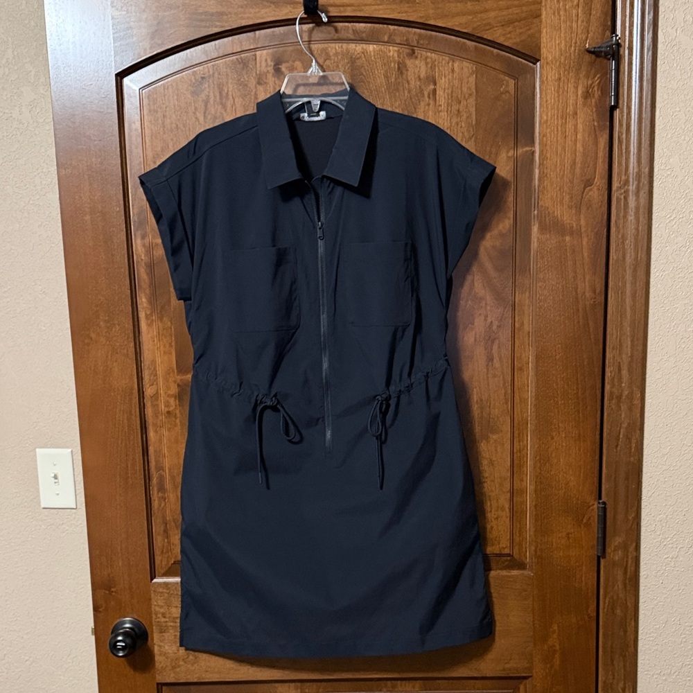 Athleta Black Zip-Up Dress - M
